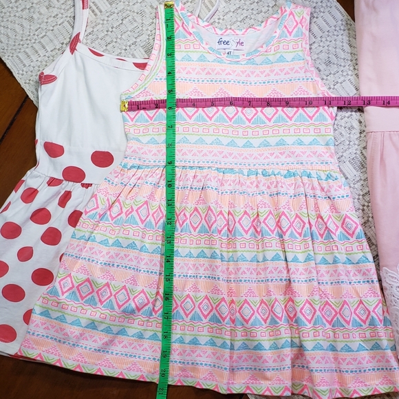 Set of Three Girl's Dresses - Picture 4 of 8
